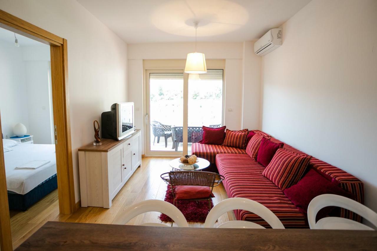 Apartment With Sea View Rafailovići Zewnętrze zdjęcie